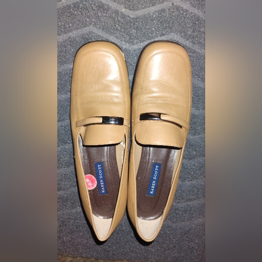 Tan Loafers for Women